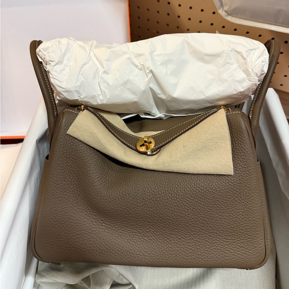 Hermes Lindy 30 Etoupe brand new